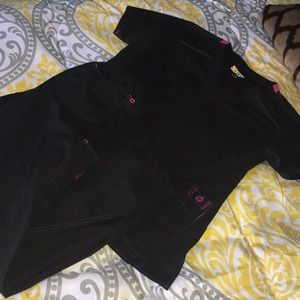 WonderWink scrub set!